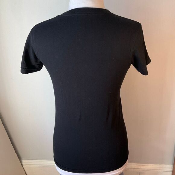 U2 Concert Tee With Heart Graphic, M
Black Women's Cut for a girl short sleeve - Picture 15 of 16